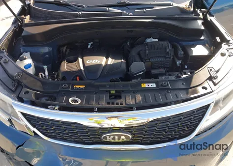 2015 Kia Sorento Lx z USA, uszkodzony, nr VIN 5XYKT3A60FG574606